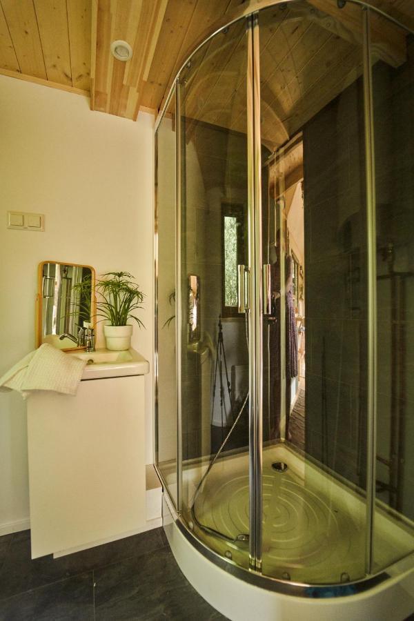 Tiny House Эребру Экстерьер фото